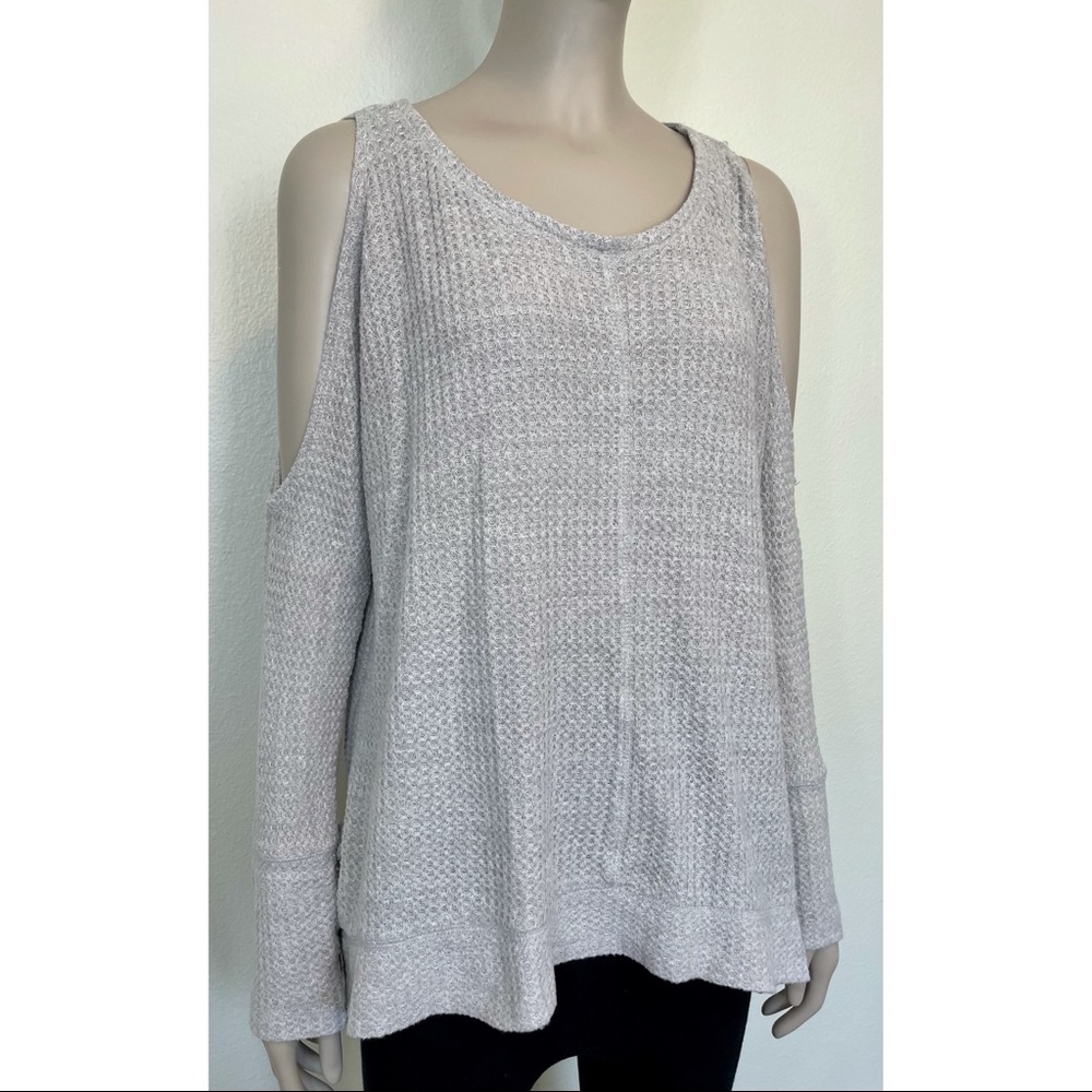 Signify Grey Knit Cold Shoulder Top